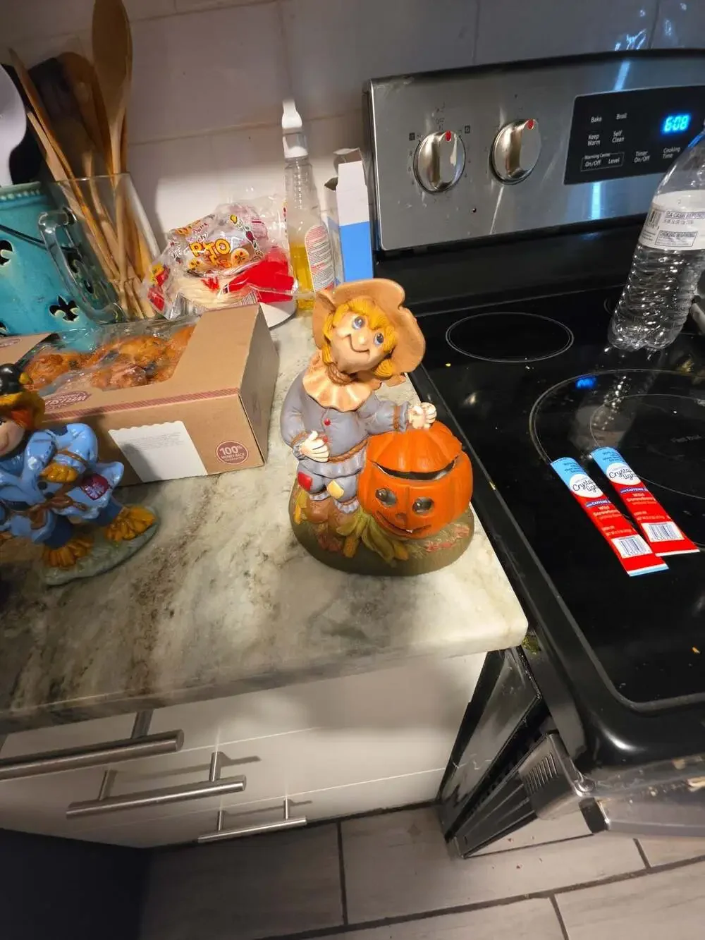 Vintage Dona's molds Ceramic Scarecrow with Jack-O-Lantern Pumpkin Figurine